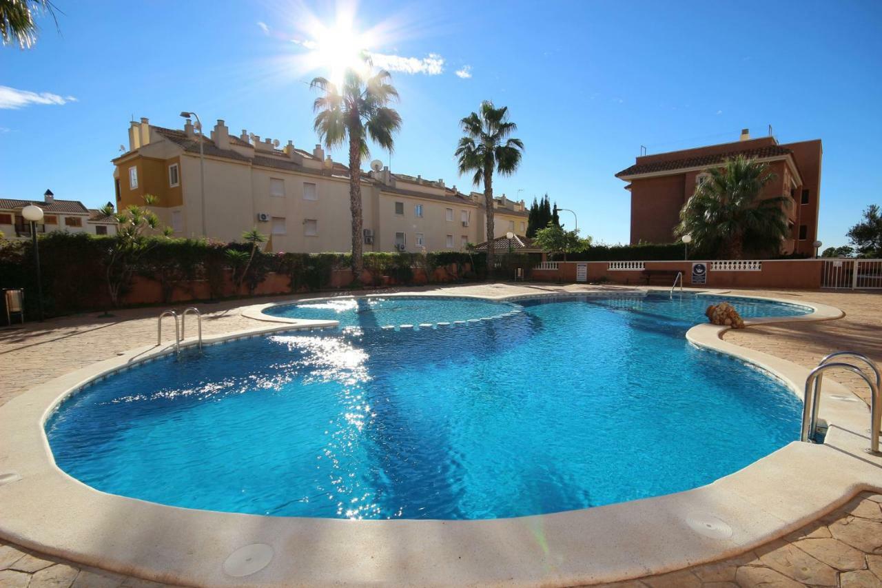Apartment In La Mata Eneas 6 تورّيفيِخا المظهر الخارجي الصورة